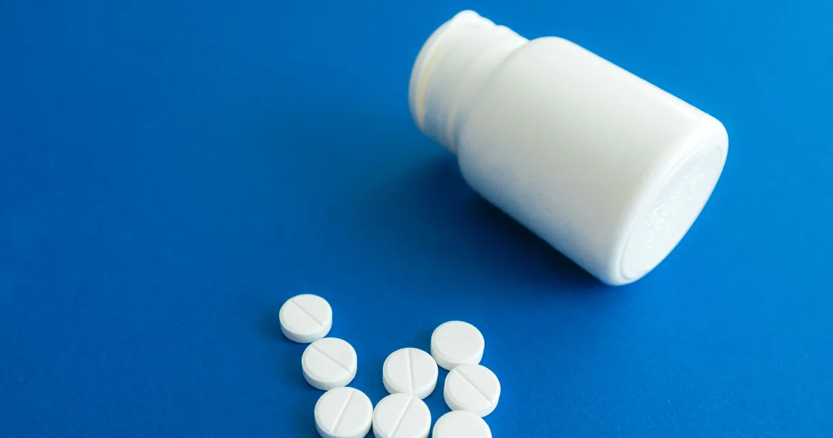 Naltrexona: Como Funciona e Seu Papel no Tratamento da Dependência Química
