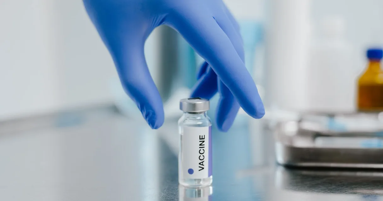 Vacina Contra o Vício em Cocaína e Craque: Avanços e Perspectivas